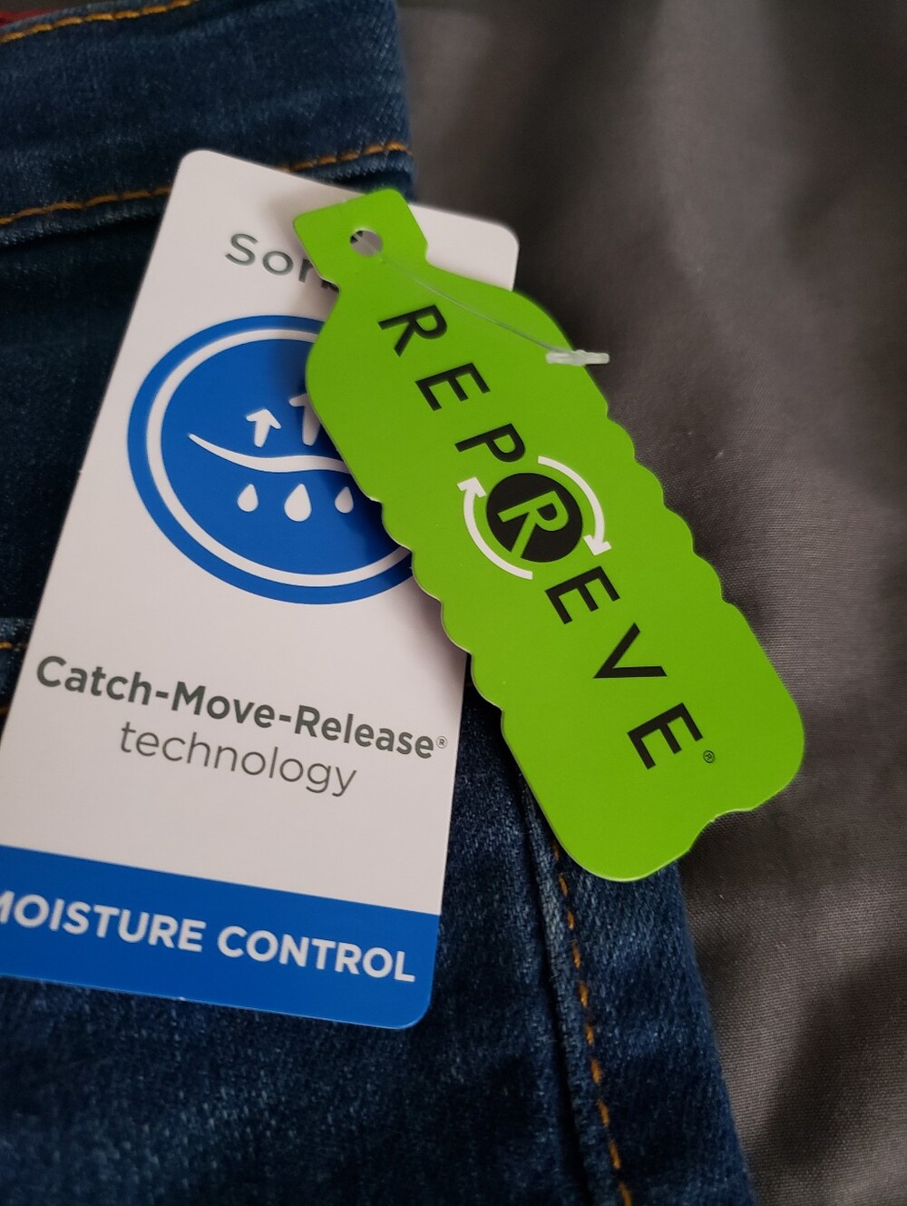 Levis Performance 514 Straight Jeans - Picture 4 of 11